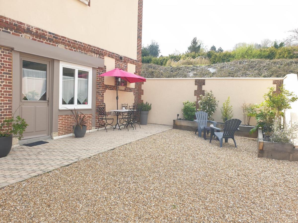 La Cour Apartment Honfleur Exterior foto